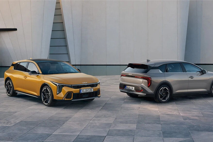 Kia - K4